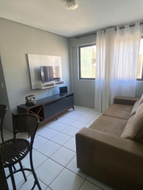 Um apartamento inteiro - 02 quartos - 350 metros da praia de Candeias - 2 Camas casal, 1 cama solteiro e sofá retrátil